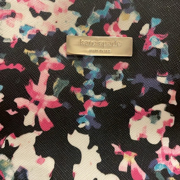 Kate Spade Bridgewater Drive Jules Tote - Picture 5 of 10